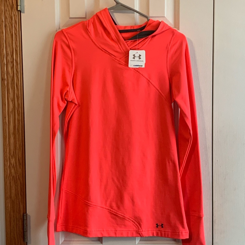 NWT Under Armour Cold year
